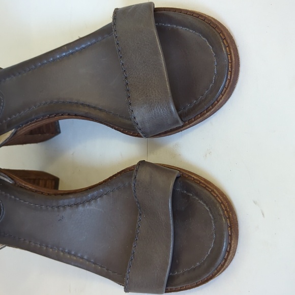 Frye Brielle Charcoal Grey Wooden Ankle Sandals - Size 8 - Picture 6 of 15